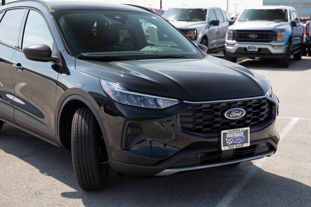 new 2025 Ford Escape car, priced at $32,774