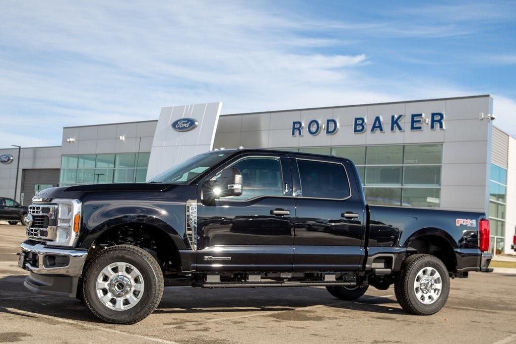 new 2024 Ford F-250 car, priced at $66,367