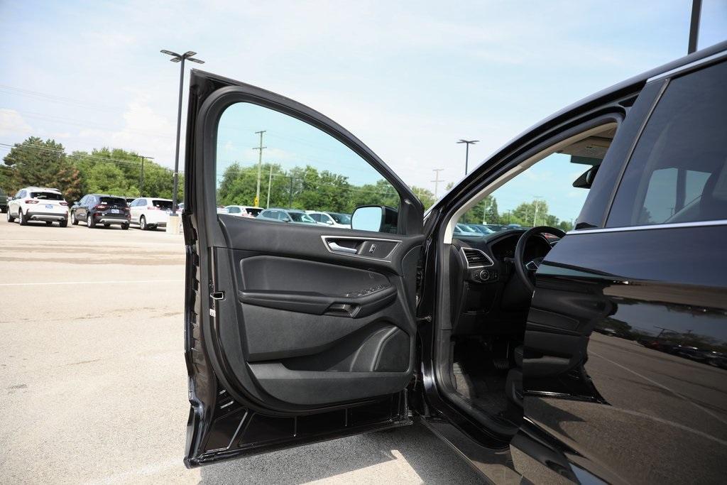 used 2023 Ford Edge car, priced at $28,997