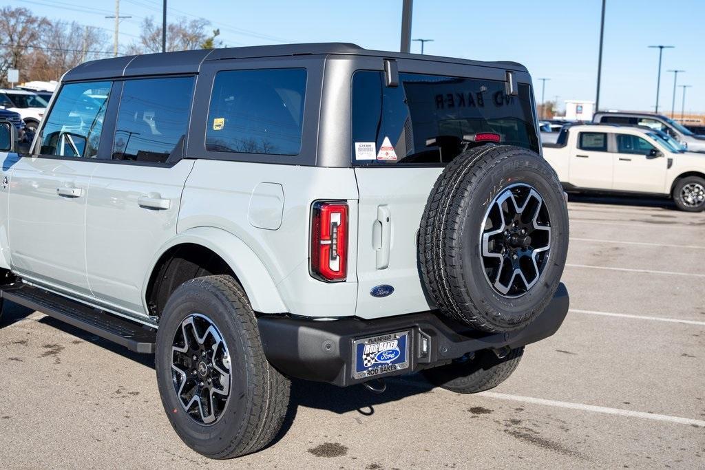 new 2024 Ford Bronco car, priced at $51,453