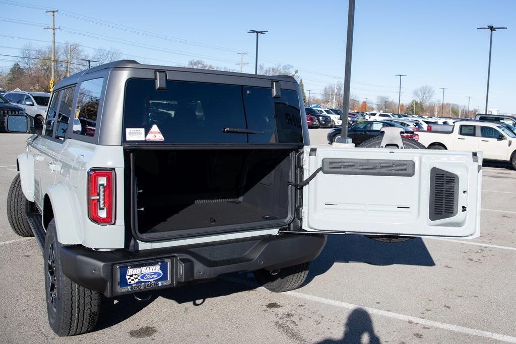 new 2024 Ford Bronco car, priced at $51,453