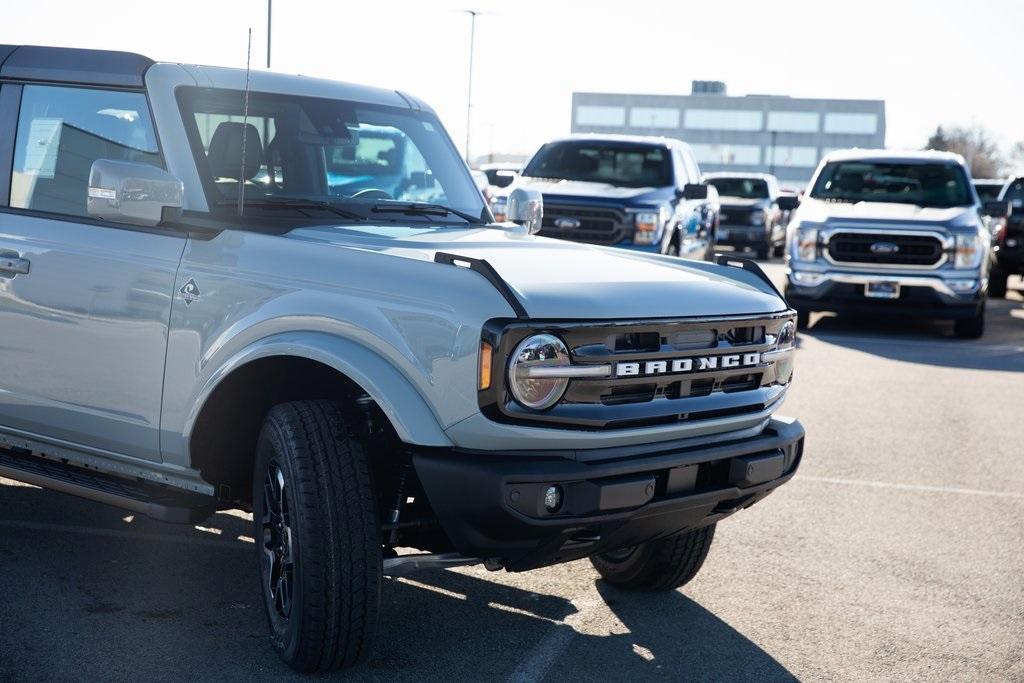 new 2024 Ford Bronco car, priced at $51,453