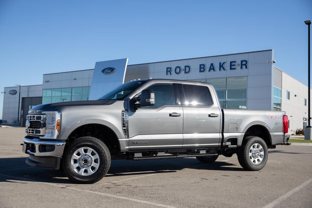 new 2024 Ford F-250 car, priced at $66,367