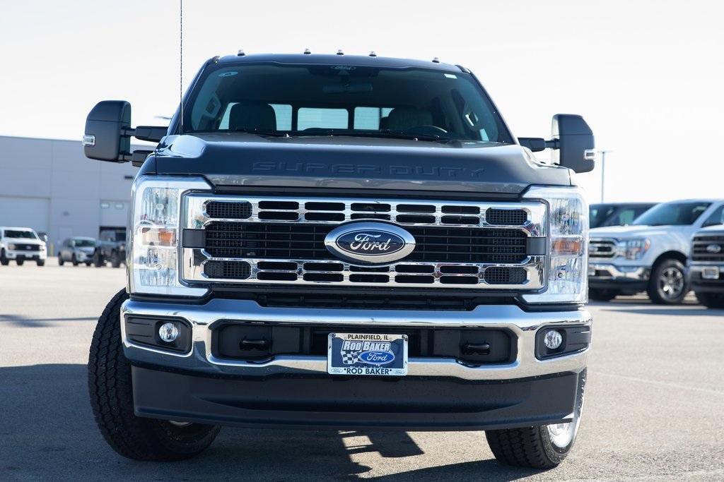 new 2024 Ford F-250 car, priced at $66,367