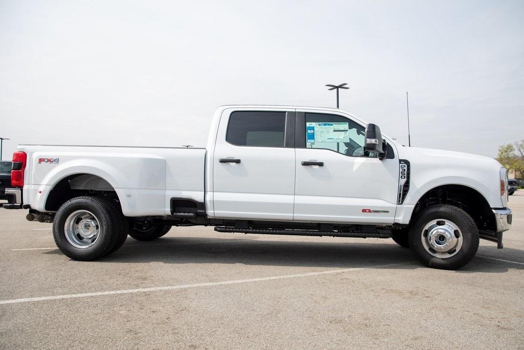 new 2025 Ford F-350 car, priced at $73,701