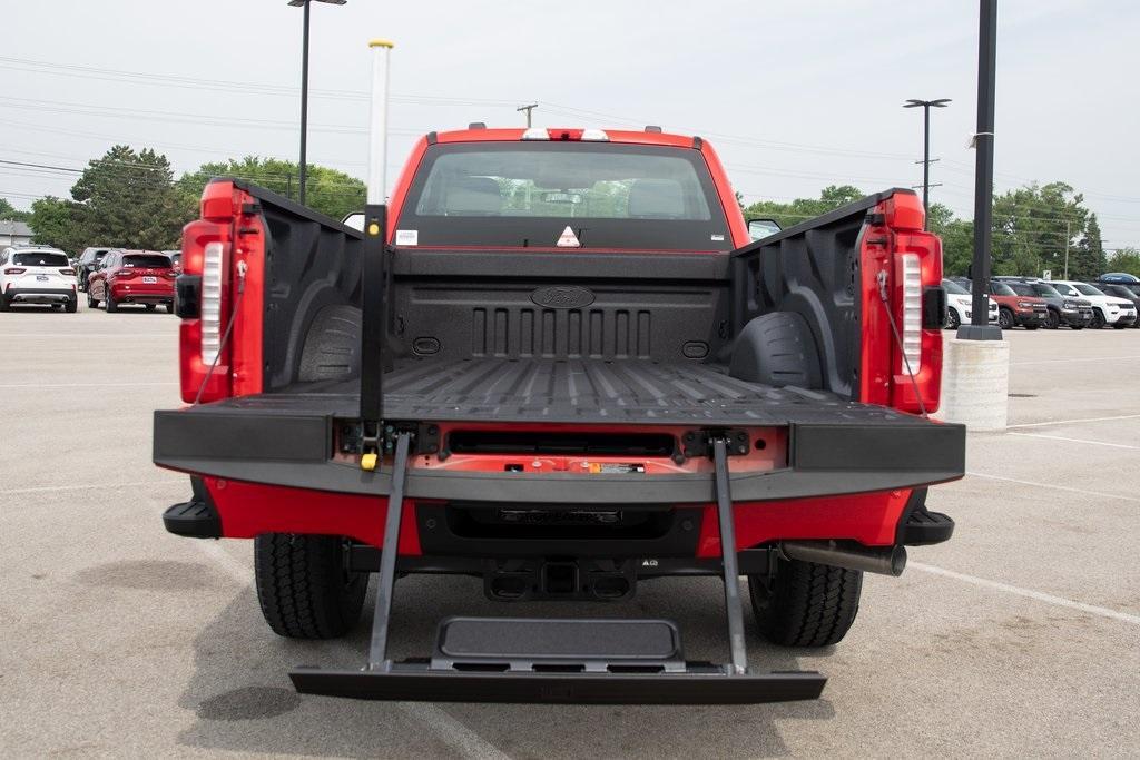 new 2025 Ford F-350 car, priced at $54,354