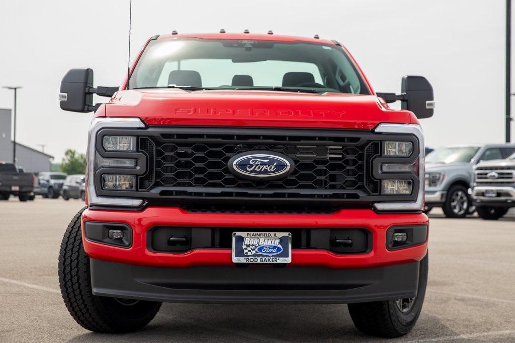 new 2025 Ford F-350 car, priced at $54,354
