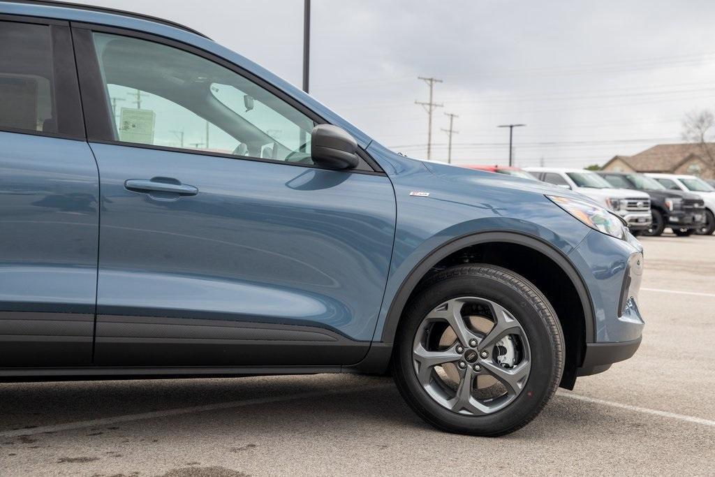 new 2025 Ford Escape car, priced at $33,836