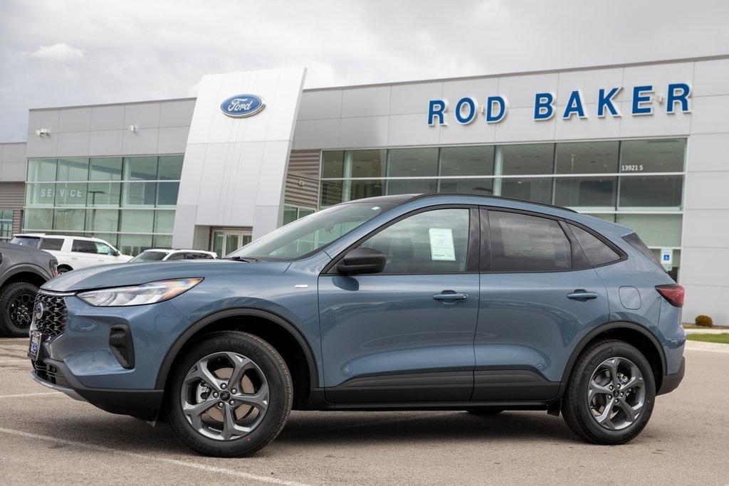 new 2025 Ford Escape car, priced at $33,836