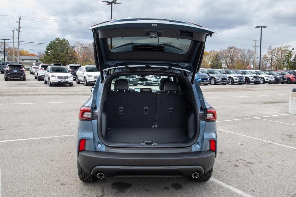 new 2025 Ford Escape car, priced at $33,836