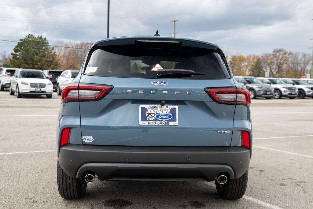 new 2025 Ford Escape car, priced at $33,836