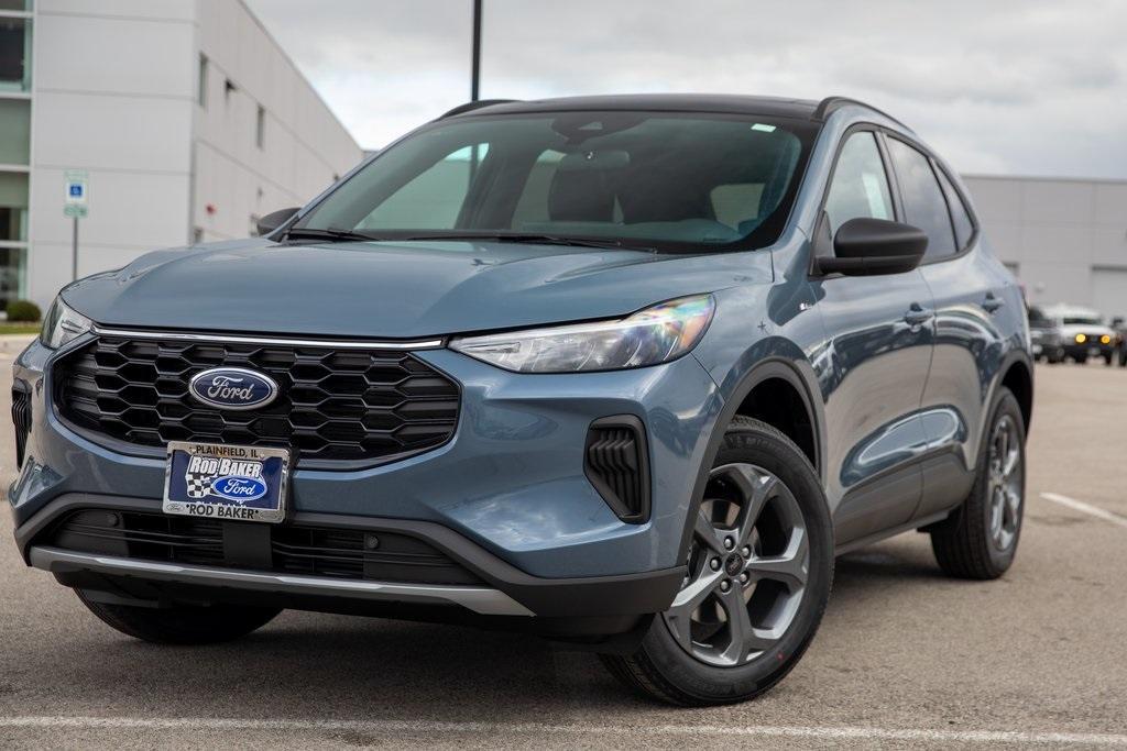 new 2025 Ford Escape car, priced at $33,836