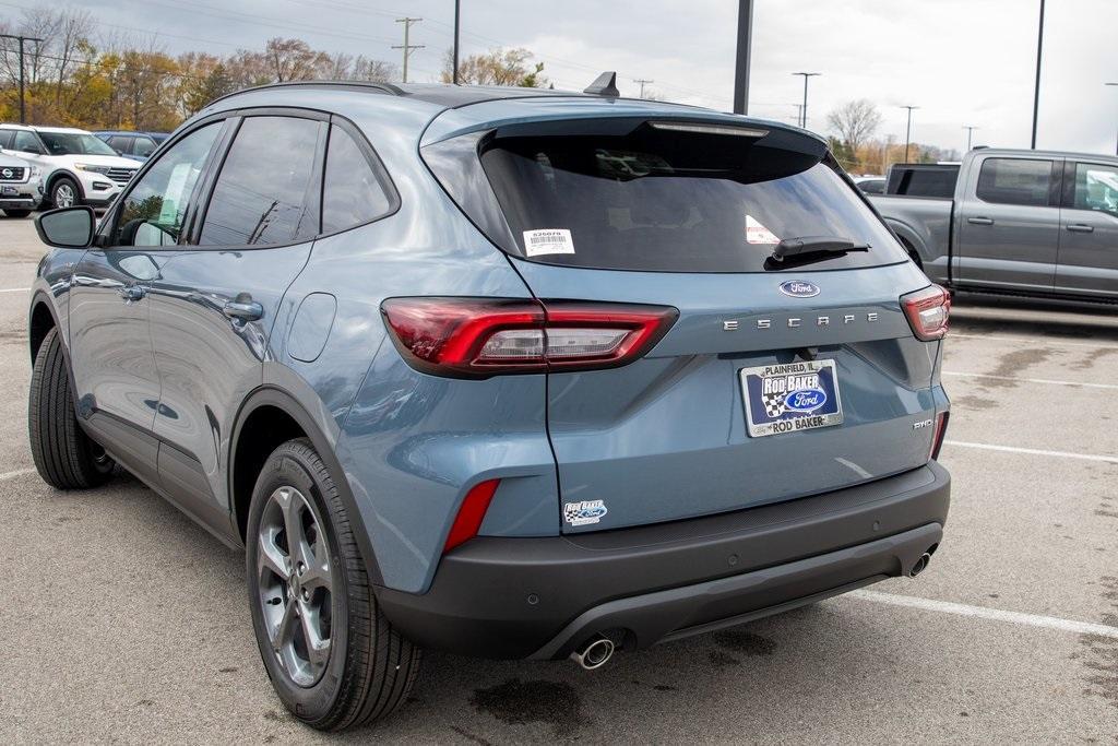 new 2025 Ford Escape car, priced at $33,836