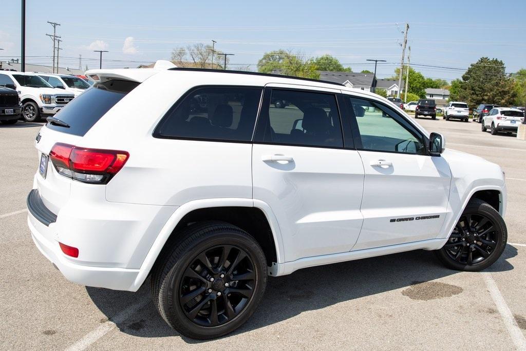 used 2022 Jeep Grand Cherokee WK car, priced at $31,997