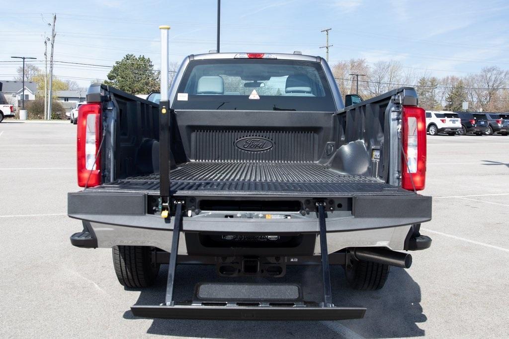 new 2025 Ford F-250 car, priced at $47,374