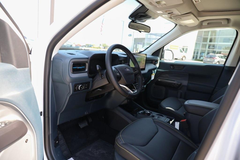 new 2025 Ford Maverick car, priced at $39,977