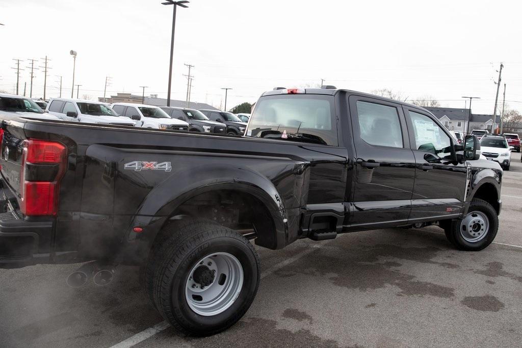 new 2024 Ford F-350 car, priced at $65,015