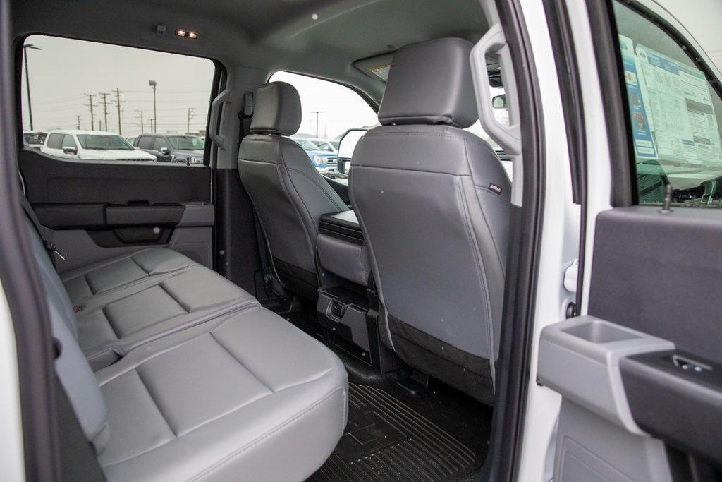 new 2025 Ford F-250 car, priced at $54,418