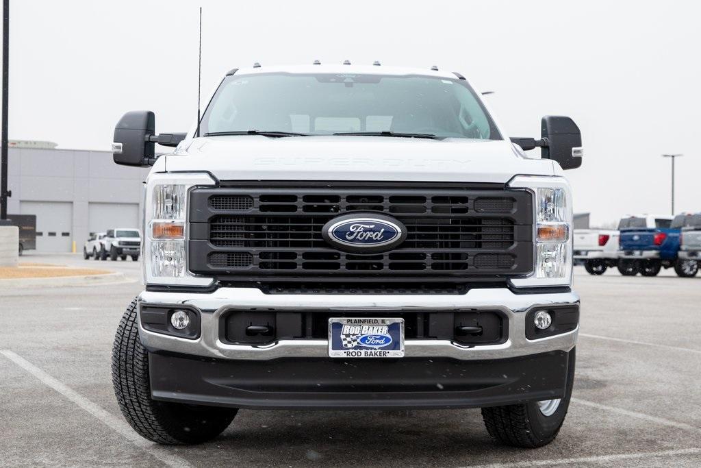 new 2025 Ford F-250 car, priced at $54,418