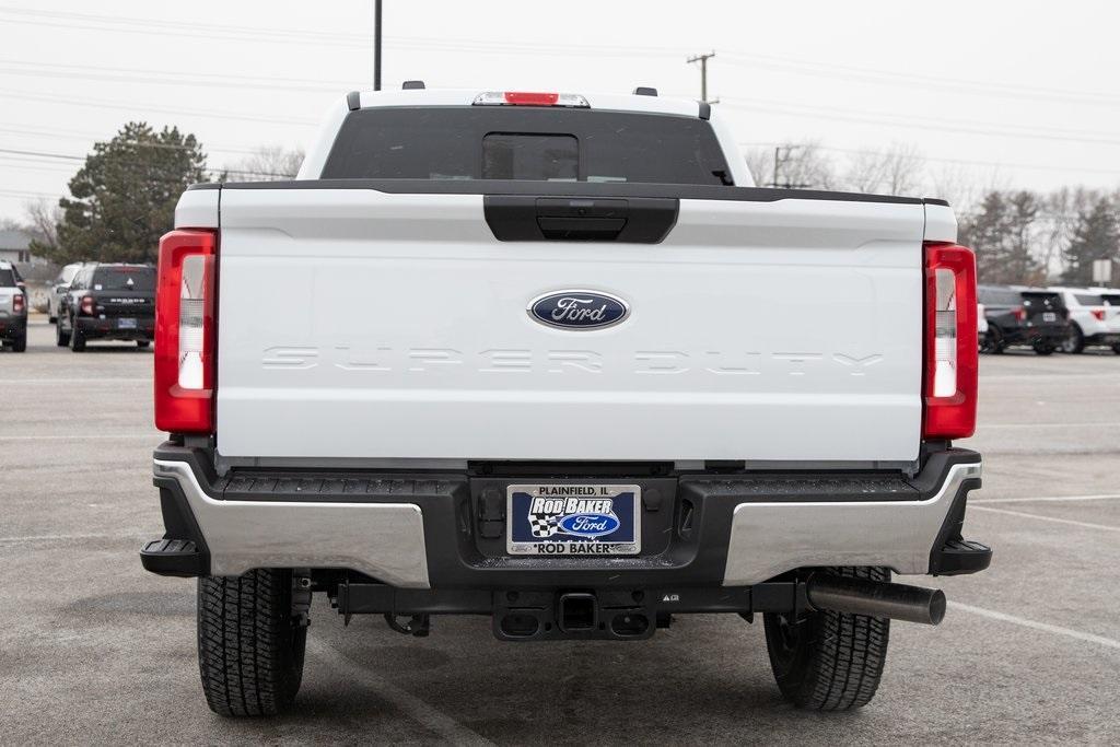 new 2025 Ford F-250 car, priced at $54,418