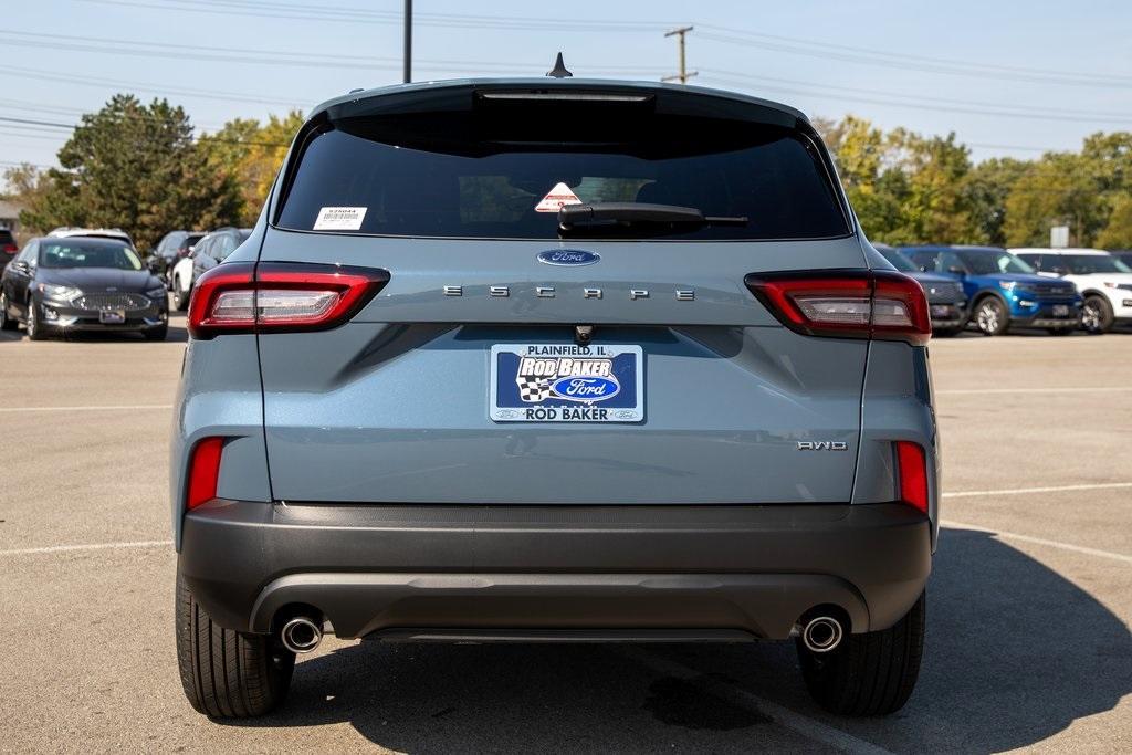 new 2025 Ford Escape car, priced at $30,860