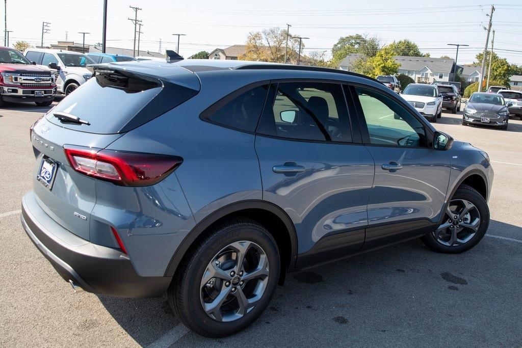 new 2025 Ford Escape car, priced at $30,860