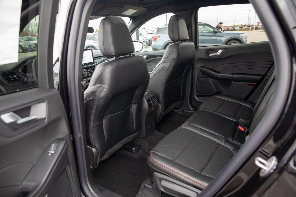 new 2025 Ford Escape car, priced at $33,612