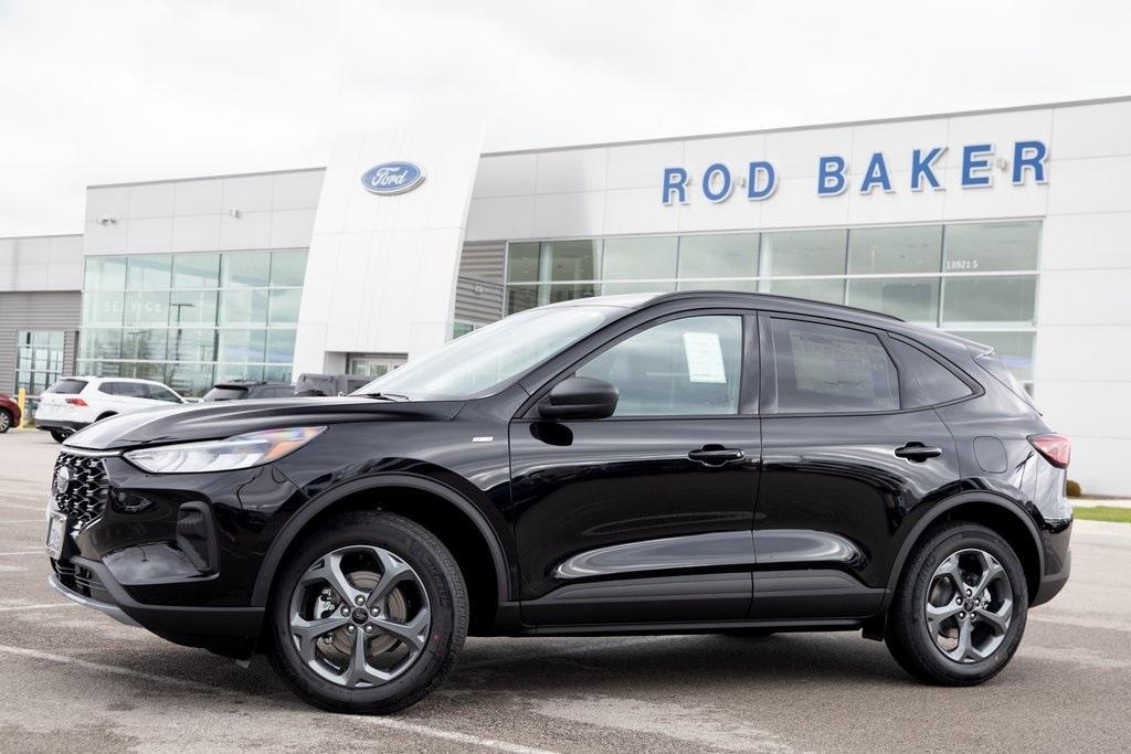 new 2025 Ford Escape car, priced at $33,612