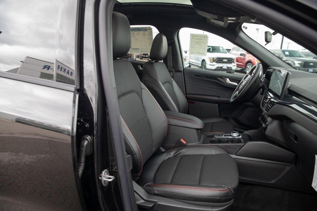 new 2025 Ford Escape car, priced at $33,512