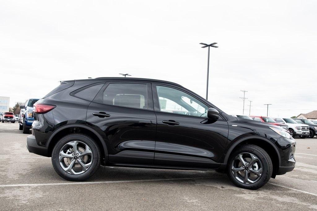 new 2025 Ford Escape car, priced at $33,512