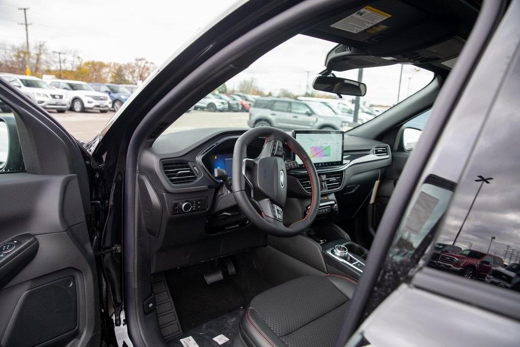 new 2025 Ford Escape car, priced at $33,512