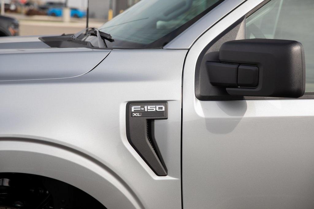 new 2024 Ford F-150 car, priced at $44,388