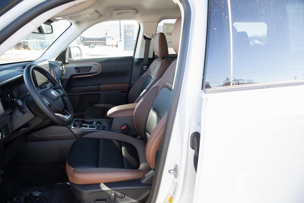 new 2025 Ford Bronco Sport car, priced at $37,139