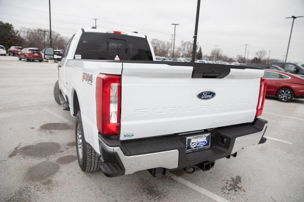new 2025 Ford F-250 car, priced at $52,920