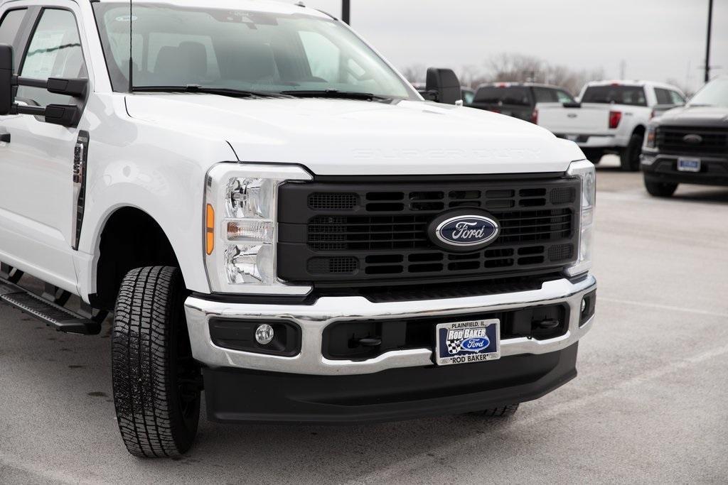 new 2025 Ford F-250 car, priced at $52,920