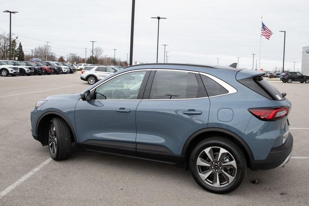 used 2023 Ford Escape car, priced at $31,932