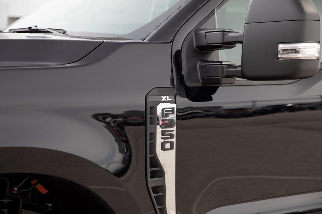 new 2025 Ford F-350 car, priced at $71,938