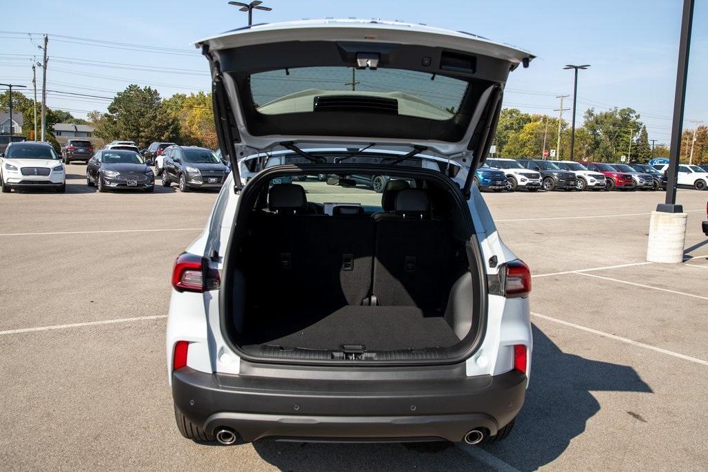 new 2025 Ford Escape car, priced at $33,297