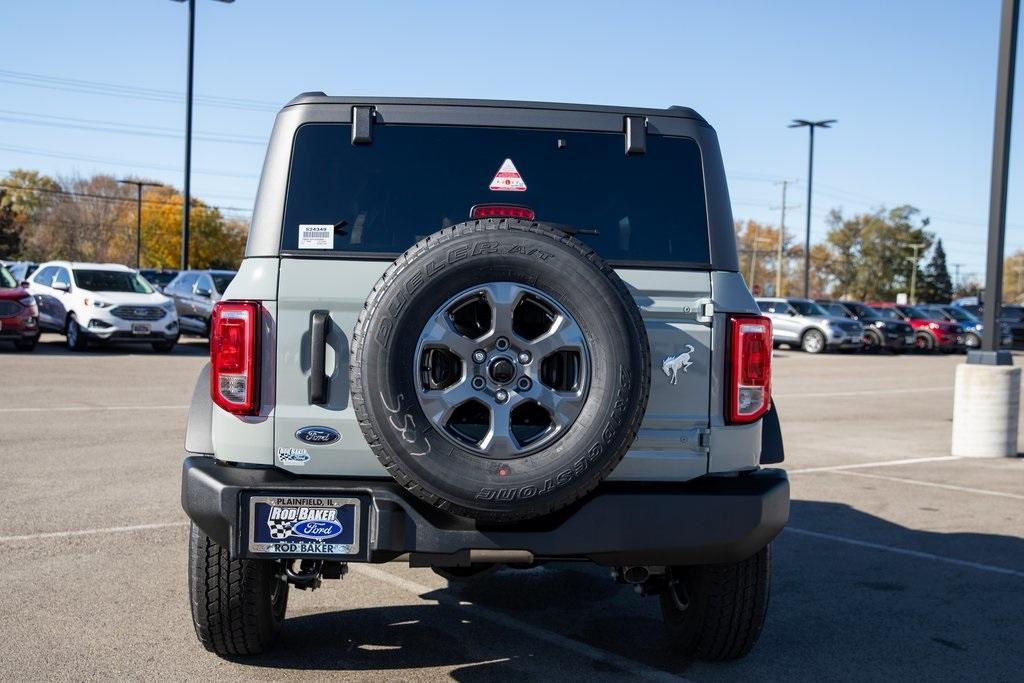 new 2024 Ford Bronco car, priced at $41,213