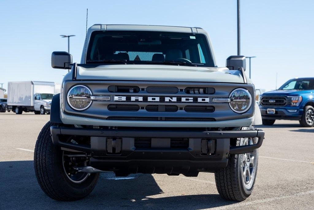 new 2024 Ford Bronco car, priced at $41,213