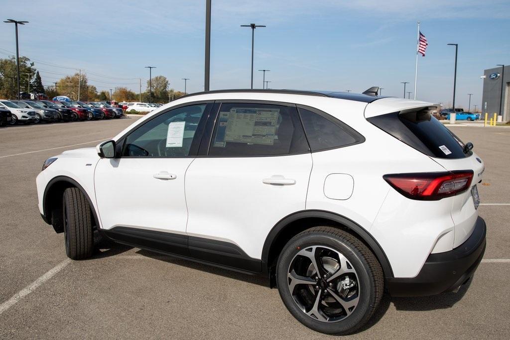 new 2025 Ford Escape car, priced at $37,183