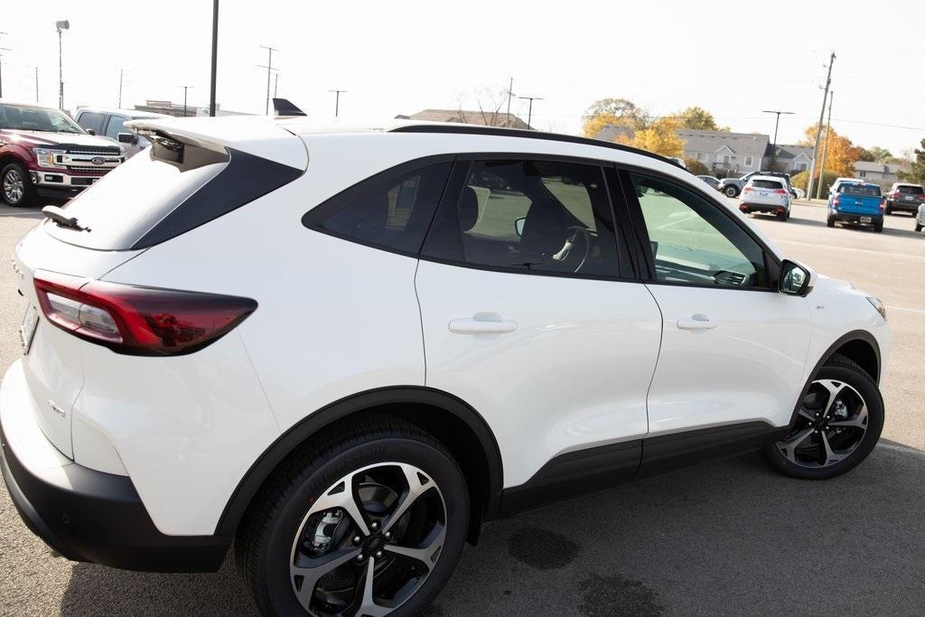 new 2025 Ford Escape car, priced at $37,183