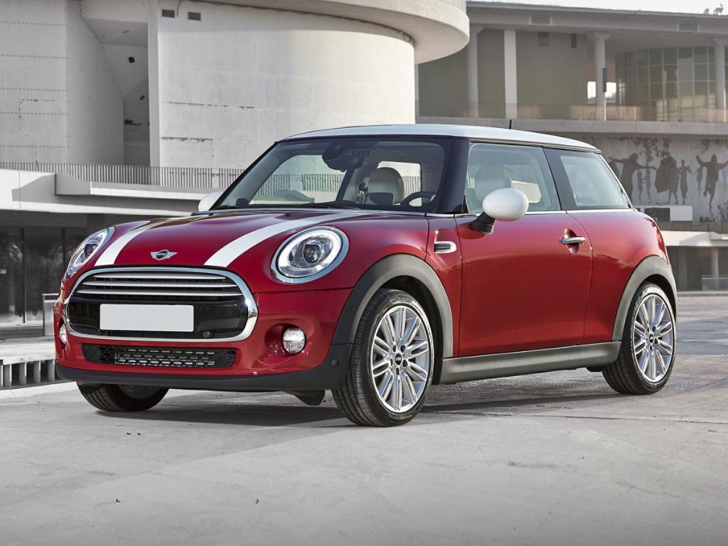 used 2018 MINI Hardtop car, priced at $17,999