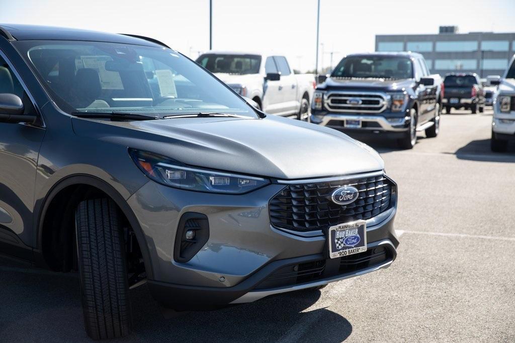 new 2025 Ford Escape car, priced at $39,314