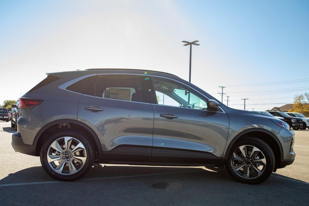 new 2025 Ford Escape car, priced at $39,314