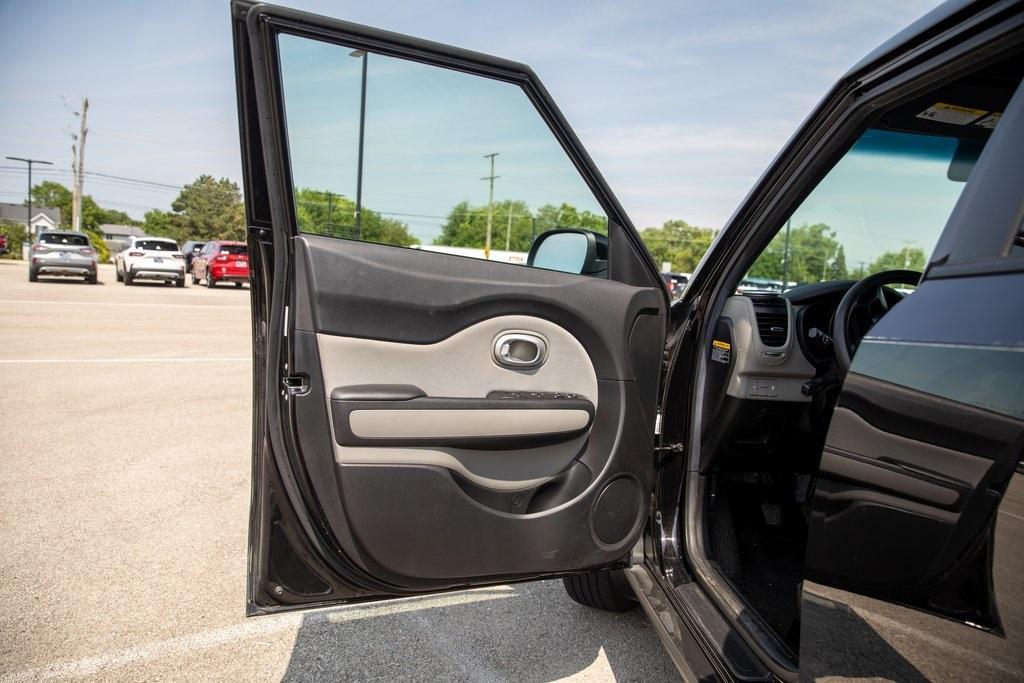 used 2015 Kia Soul car, priced at $7,997