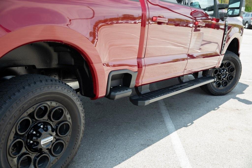 new 2025 Ford F-250 car, priced at $71,300