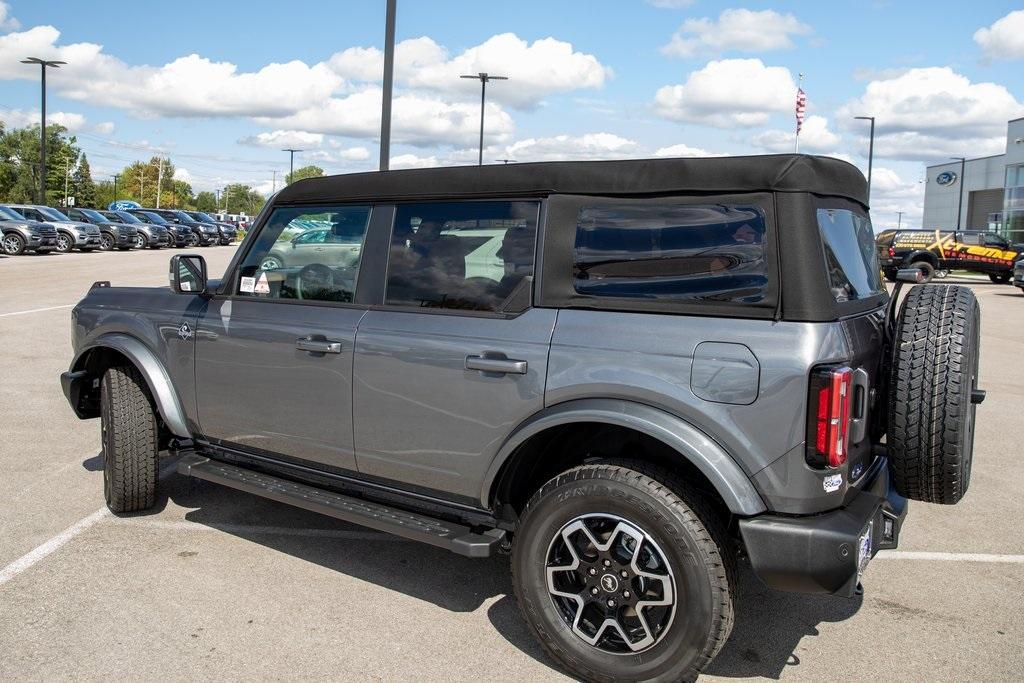 new 2024 Ford Bronco car, priced at $48,743