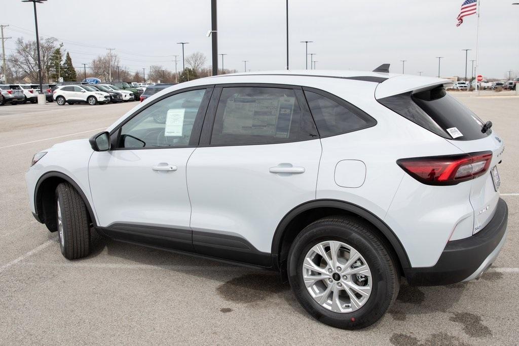 new 2025 Ford Escape car, priced at $29,912