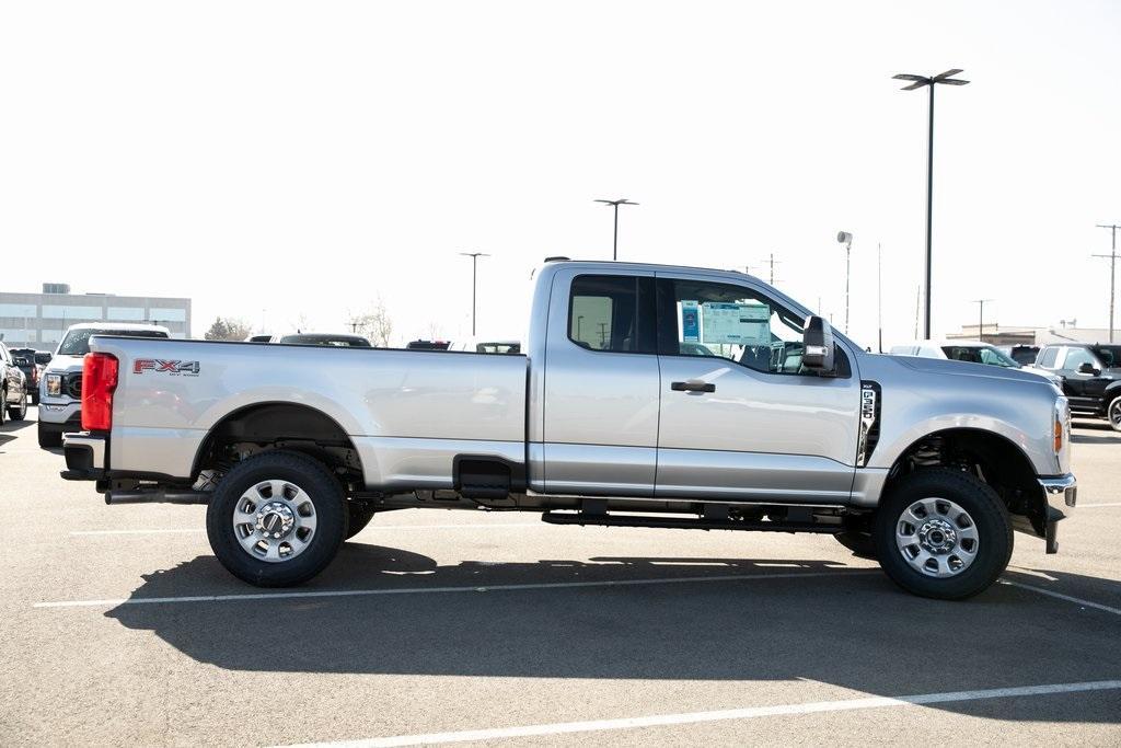 new 2024 Ford F-350 car, priced at $54,399